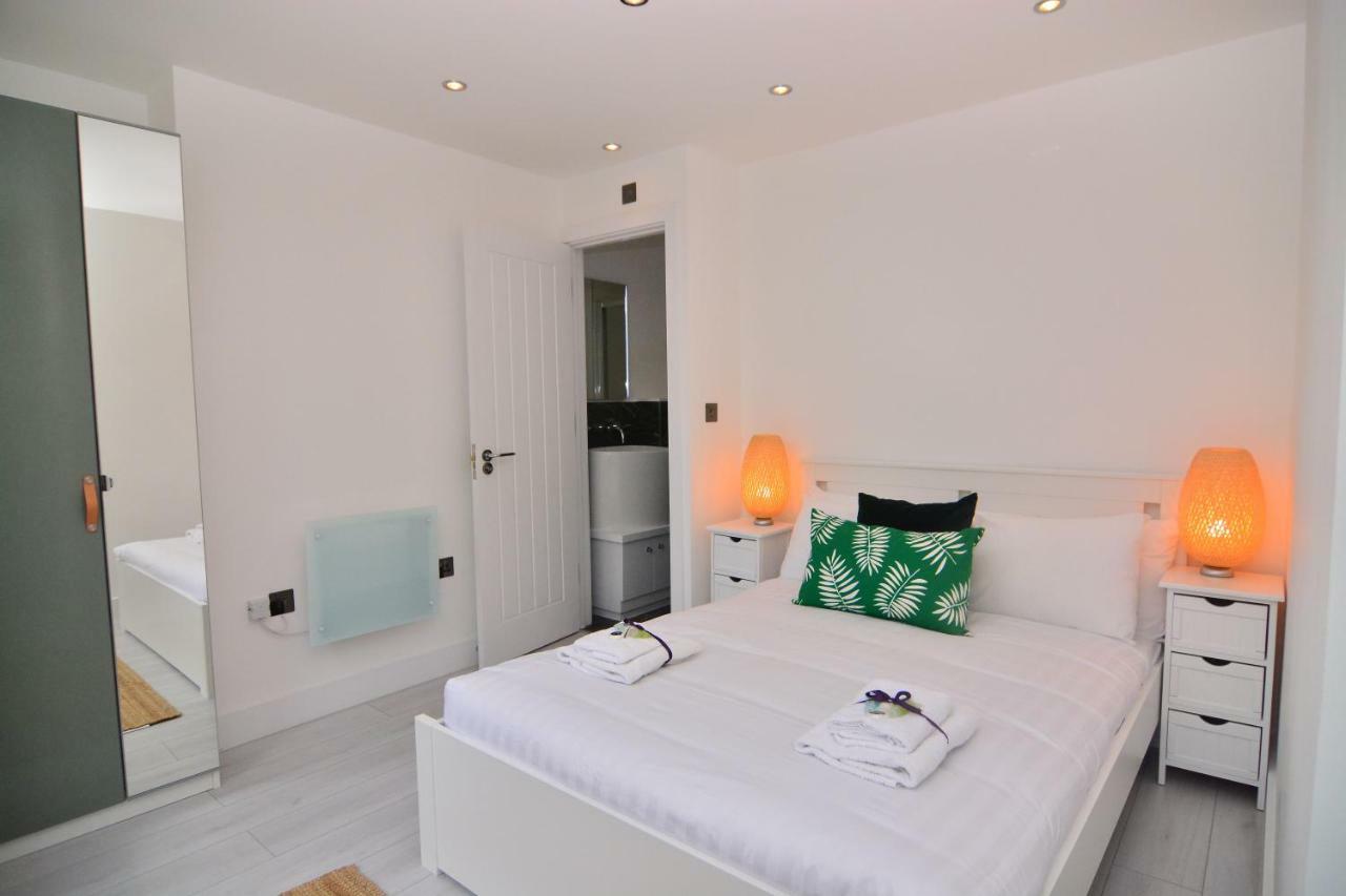 Apartment Wharf - Macarena Apartments London Exterior foto